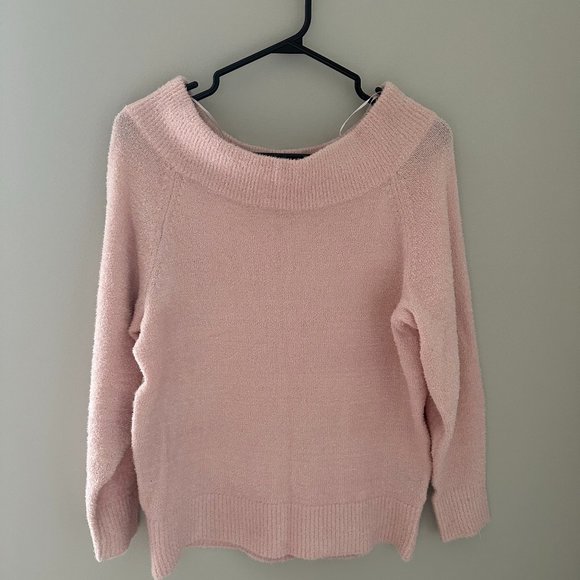 Off shoulder pink sweater, Size M - Picture 1 of 2